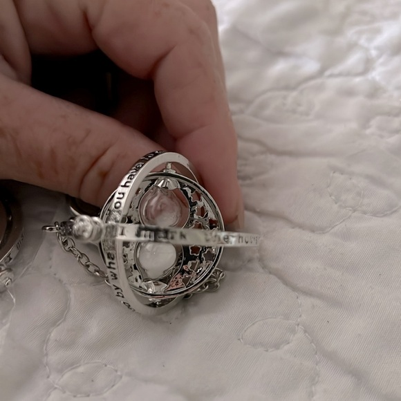 Harry Potter Bundle Water Bottle Time Turner Necklaces Harry Potter Halloween - Picture 3 of 10